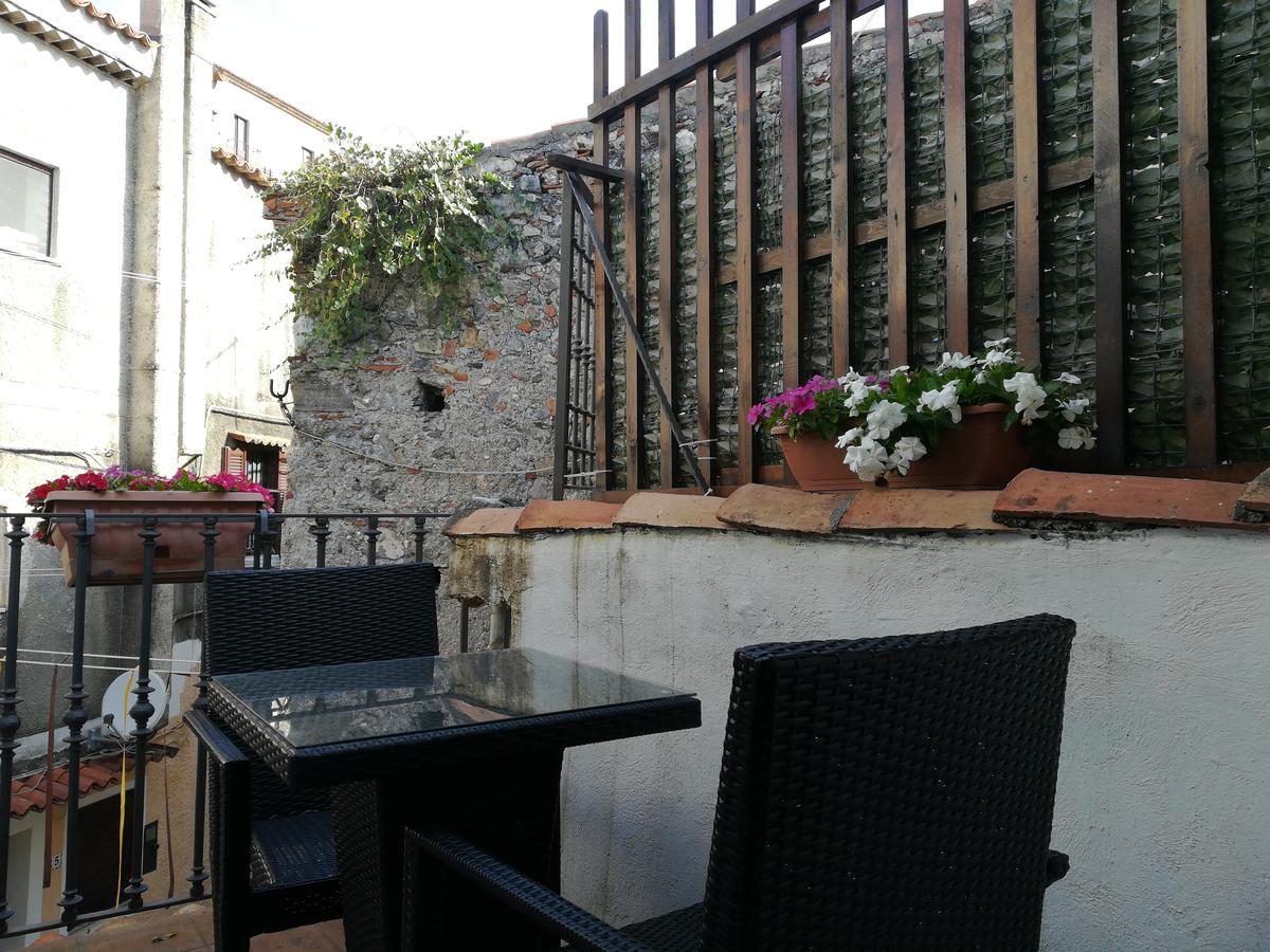 B&B Nonna Ida Scalea Exteriör bild
